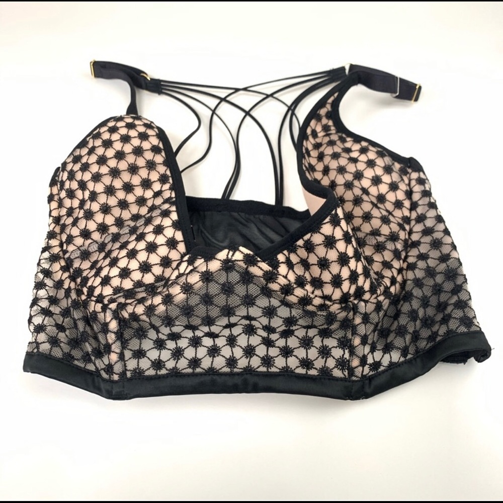 NWOT Victoria Secret 1/4 cup bra 34F (3DDD)
